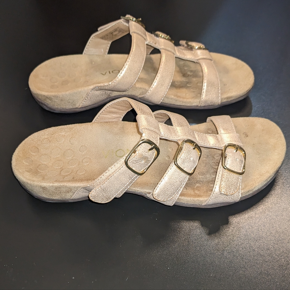 Vionic Women's Sandals - Picture 4 of 8